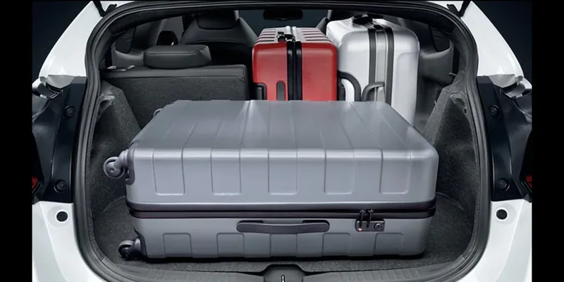 Toyota GR Yaris ห้องเก็บสัมภาระท้ายรถ (TOYOTA Rent a Car)