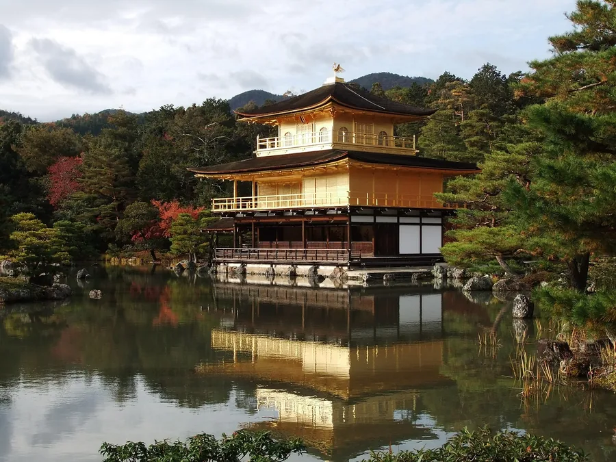 Kinkaku-ji (Golden Pavilion)